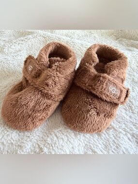 UGG baby Bixbee Booties